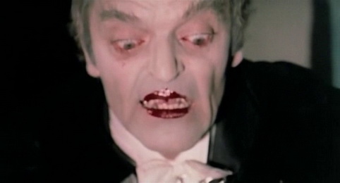 Dracula Prisoner of Frankenstein (1972) - Howard Vernon in action