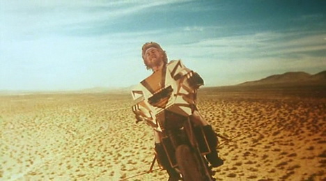 Megaforce (1982) - Barry Bostwick and his flying (?) motorcycle